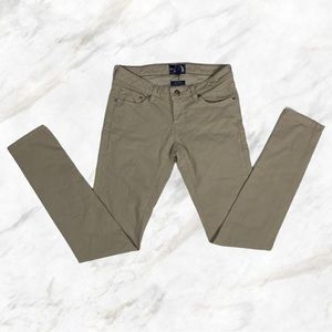 Tan north face women’s low rise skinny jeans